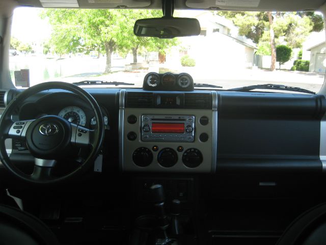 2011 Toyota FJ Cruiser Overland Sport Utility 4D