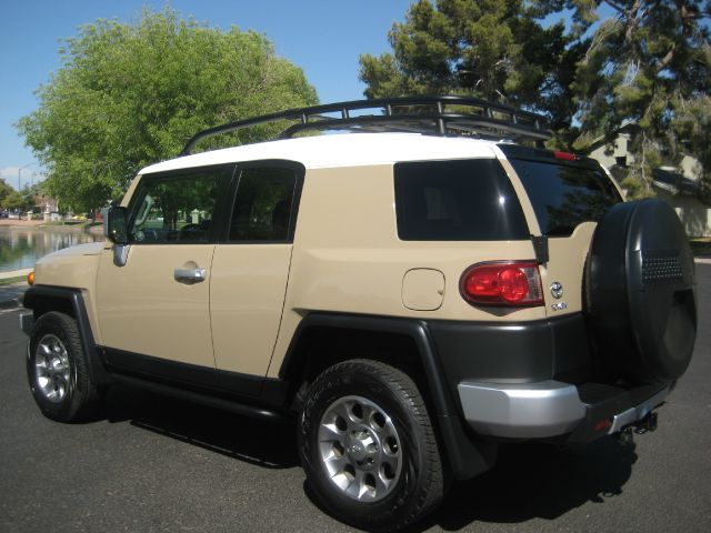 2011 Toyota FJ Cruiser Overland Sport Utility 4D