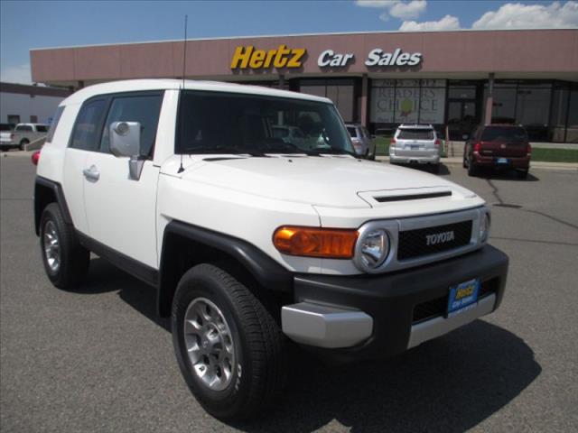 2011 Toyota FJ Cruiser Base