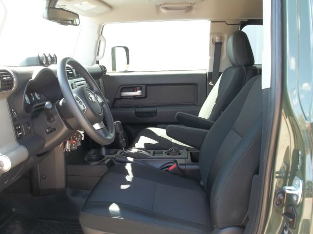 2012 Toyota FJ Cruiser Base