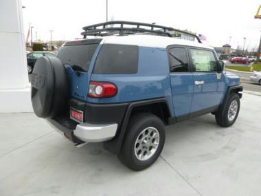 2013 Toyota FJ Cruiser Unknown