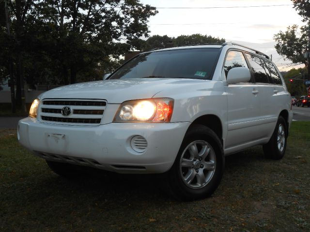 2002 Toyota Highlander Base, AWD, Loaded, Clean