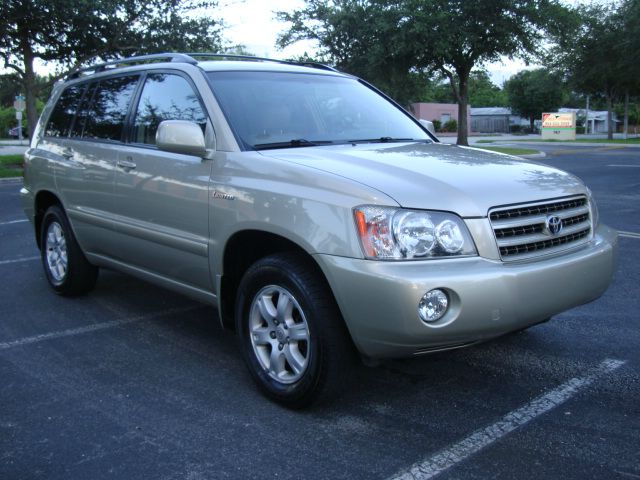 2002 Toyota Highlander Base, AWD, Loaded, Clean