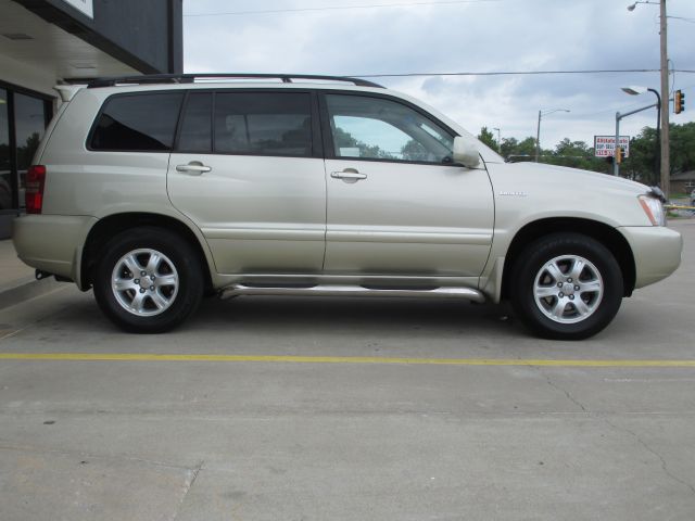 2002 Toyota Highlander 340 Wedge