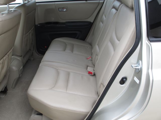 2002 Toyota Highlander 340 Wedge