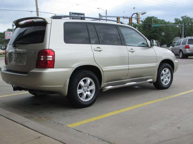 2002 Toyota Highlander 340 Wedge