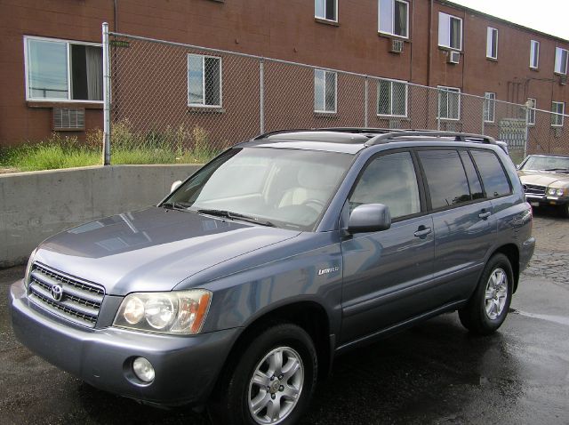 2002 Toyota Highlander Base, AWD, Loaded, Clean