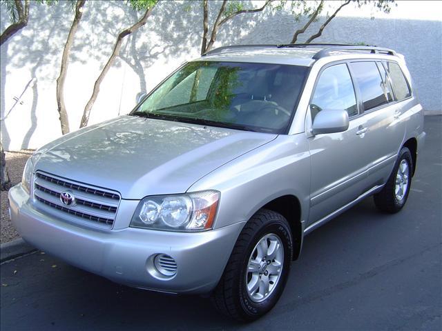 2002 Toyota Highlander Base