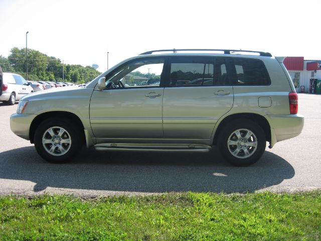 2002 Toyota Highlander 4dr 1500 4WD SLT 4x4 SUV