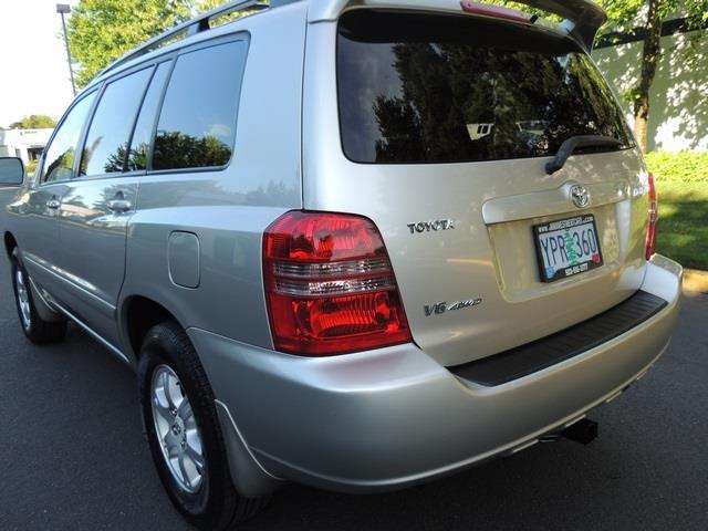 2002 Toyota Highlander SV 4dr SUV