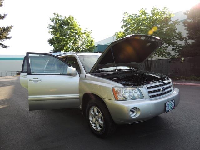 2002 Toyota Highlander SV 4dr SUV