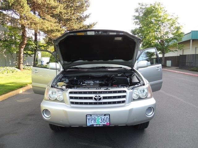 2002 Toyota Highlander SV 4dr SUV