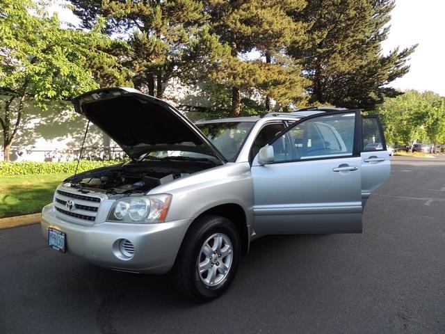 2002 Toyota Highlander SV 4dr SUV