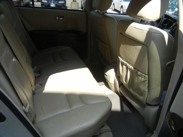 2003 Toyota Highlander 340 Wedge