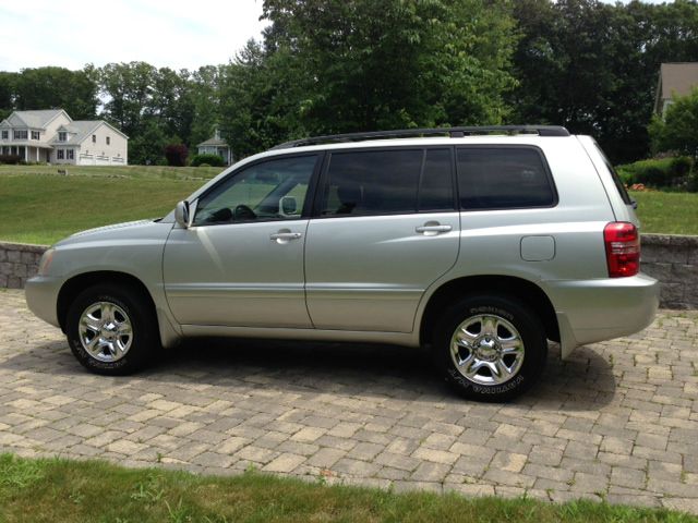 2003 Toyota Highlander Ram 3500 Diesel 2-WD