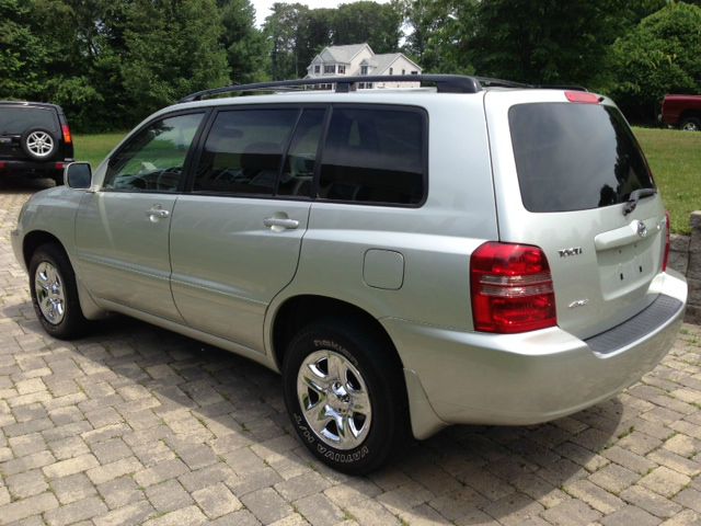 2003 Toyota Highlander Ram 3500 Diesel 2-WD