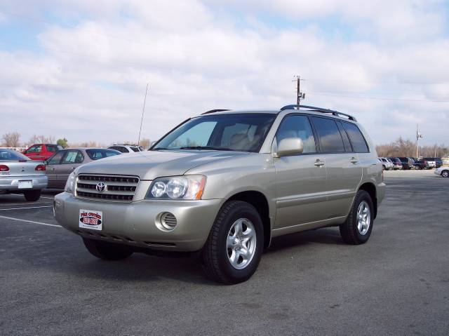 2003 Toyota Highlander Base