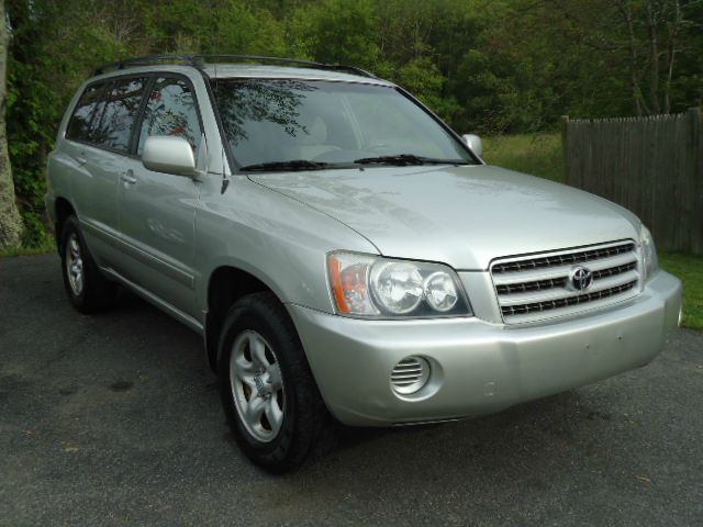 2003 Toyota Highlander Ram 3500 Diesel 2-WD