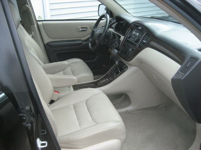 2003 Toyota Highlander 340 Wedge