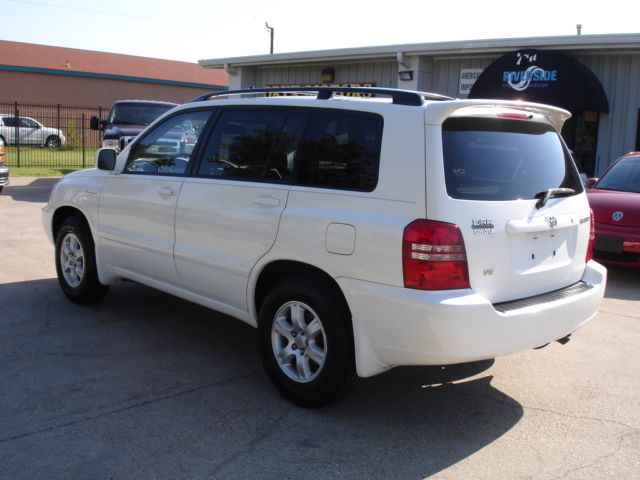 2003 Toyota Highlander Base, AWD, Loaded, Clean