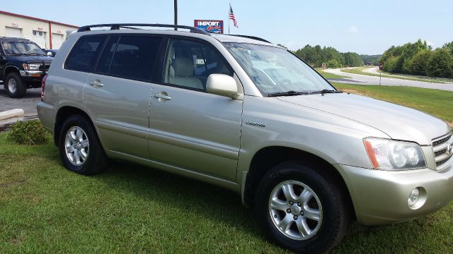 2003 Toyota Highlander Base, AWD, Loaded, Clean