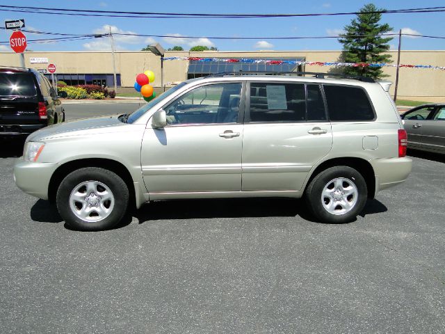 2003 Toyota Highlander Ram 3500 Diesel 2-WD