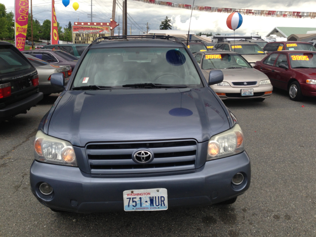 2004 Toyota Highlander 340 Wedge