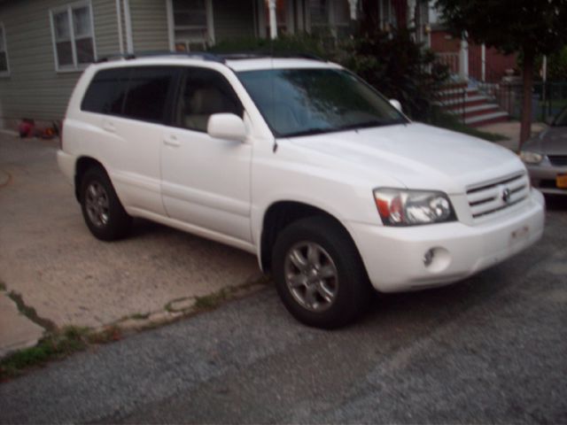 2004 Toyota Highlander Unknown