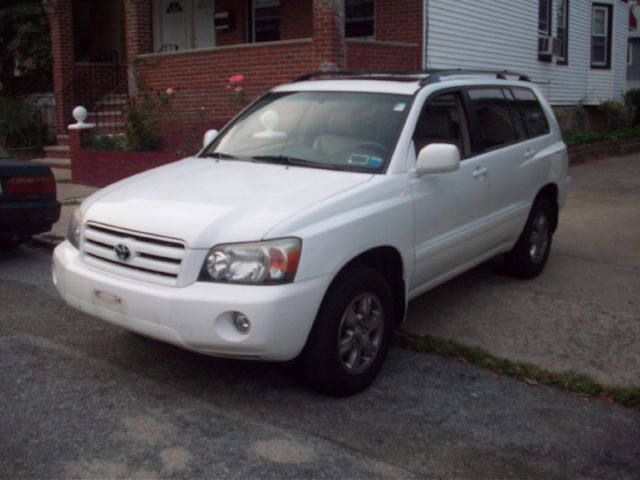 2004 Toyota Highlander Unknown