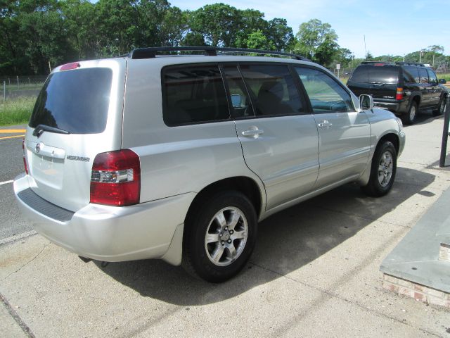 2004 Toyota Highlander QUAD CAB W