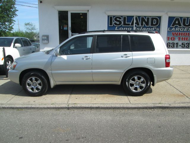 2004 Toyota Highlander QUAD CAB W