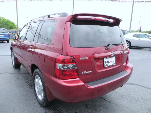 2004 Toyota Highlander 340 Wedge