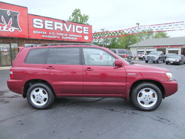 2004 Toyota Highlander 340 Wedge