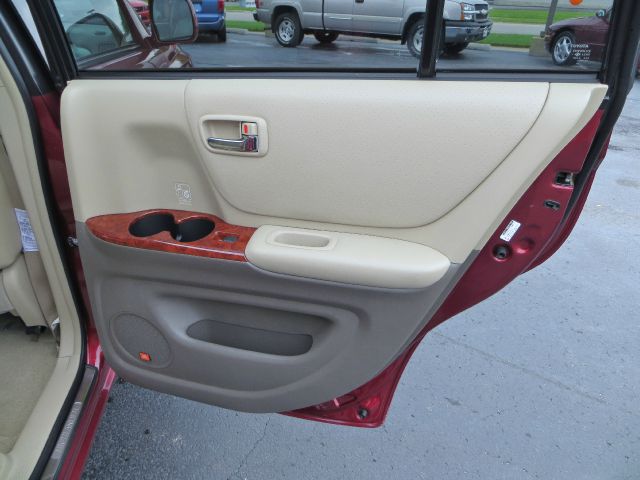 2004 Toyota Highlander 340 Wedge