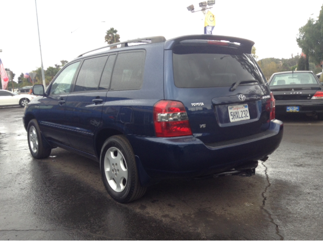 2004 Toyota Highlander QUAD CAB W