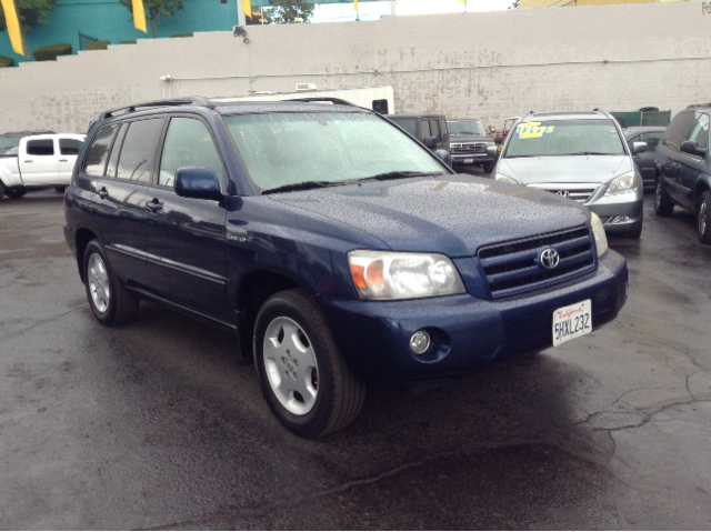 2004 Toyota Highlander QUAD CAB W