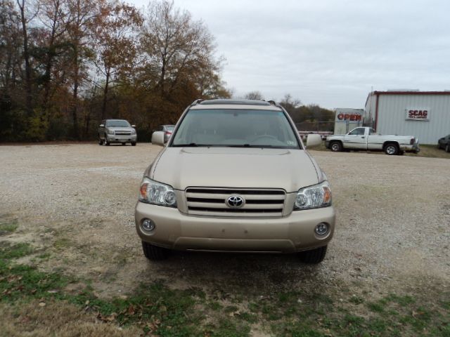 2004 Toyota Highlander QUAD CAB W