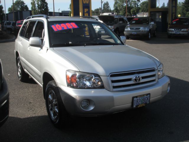 2004 Toyota Highlander Ram 3500 Diesel 2-WD