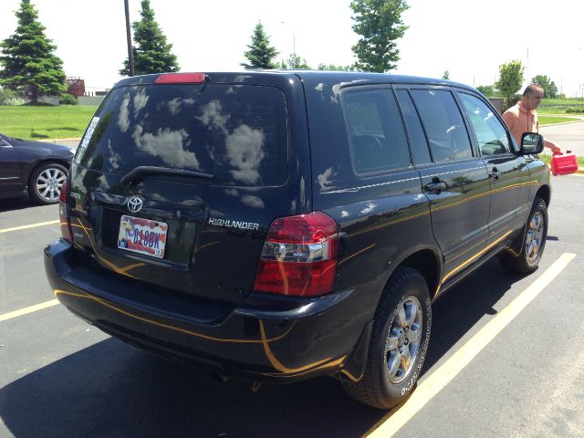 2004 Toyota Highlander Ram 3500 Diesel 2-WD