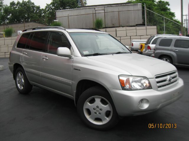 2004 Toyota Highlander 340 Wedge