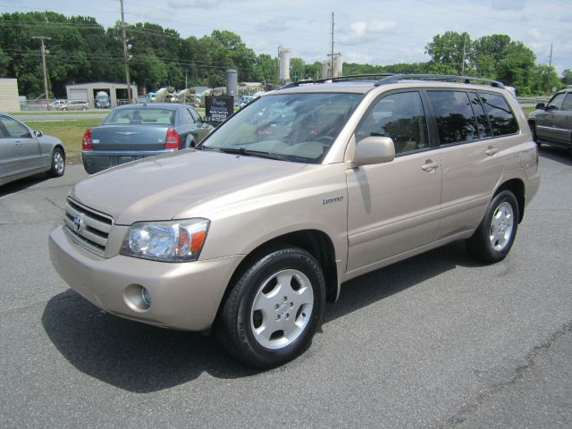 2004 Toyota Highlander 340 Wedge