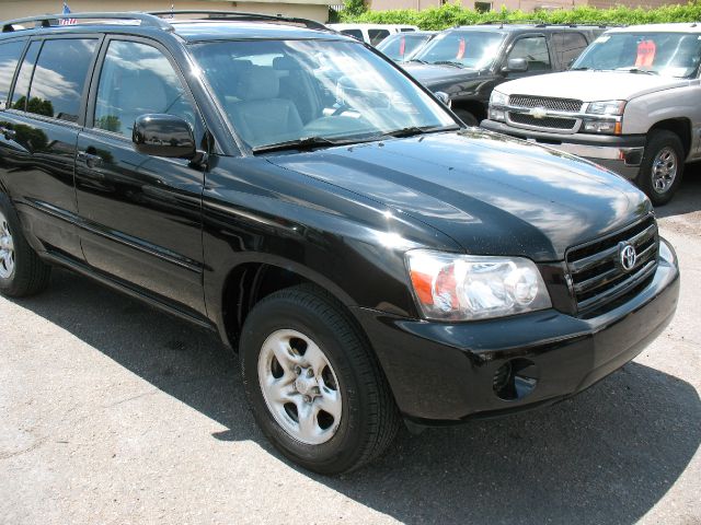 2004 Toyota Highlander QUAD CAB W