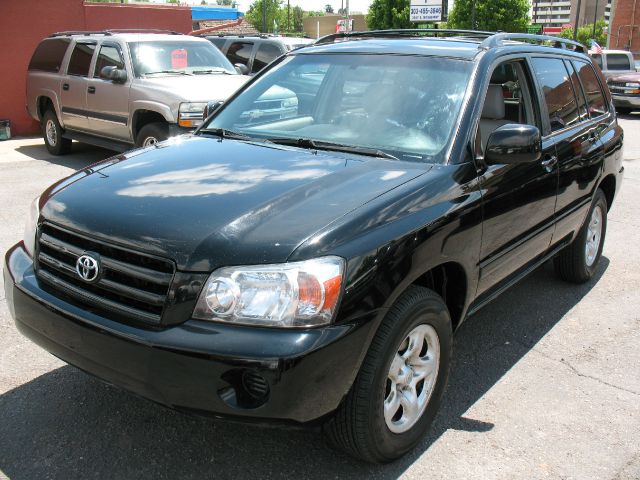 2004 Toyota Highlander QUAD CAB W