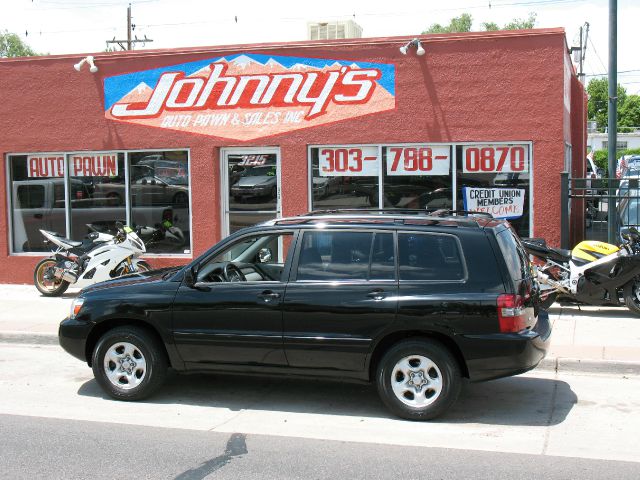 2004 Toyota Highlander QUAD CAB W