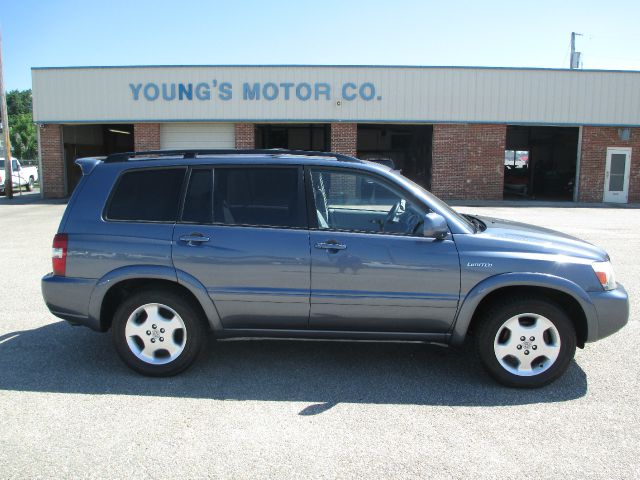 2005 Toyota Highlander SLT 25