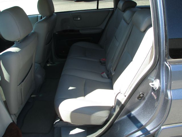 2005 Toyota Highlander SLT 25