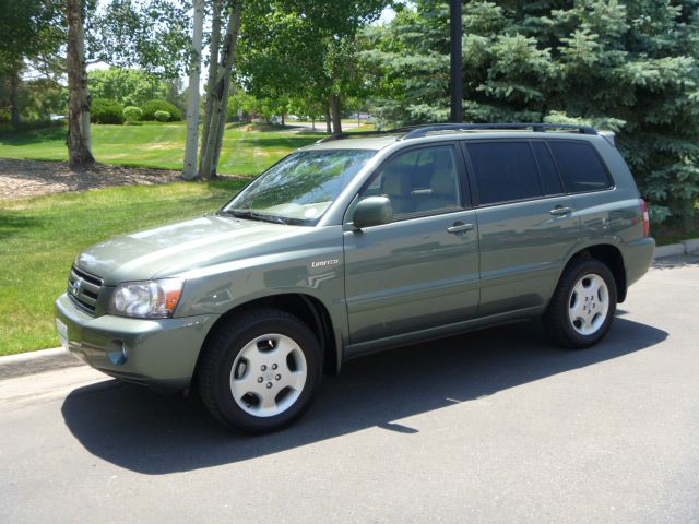 2005 Toyota Highlander 340 Wedge