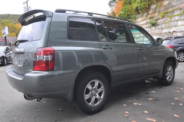 2005 Toyota Highlander Unknown