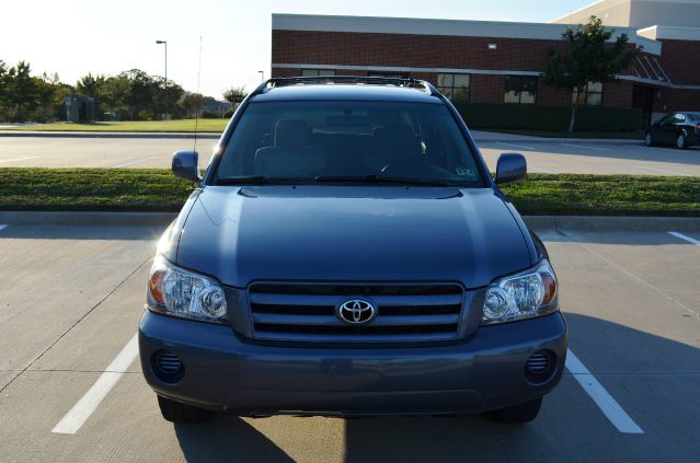 2005 Toyota Highlander Unknown