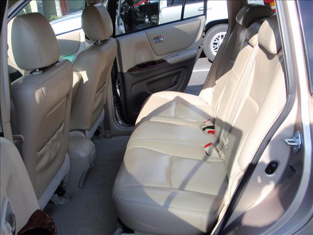 2005 Toyota Highlander SLT 25